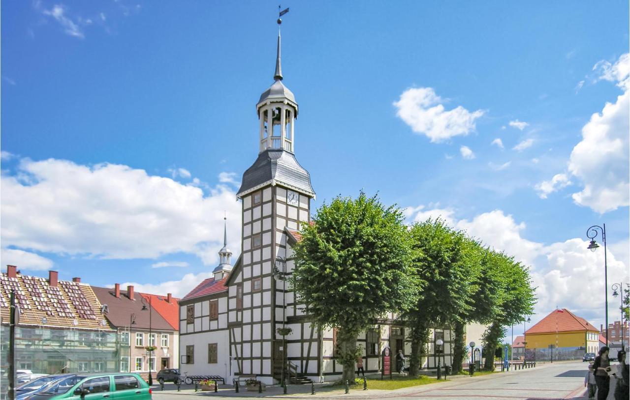 Cozy Apartment In Nowe Warpno With Wifi Екстер'єр фото